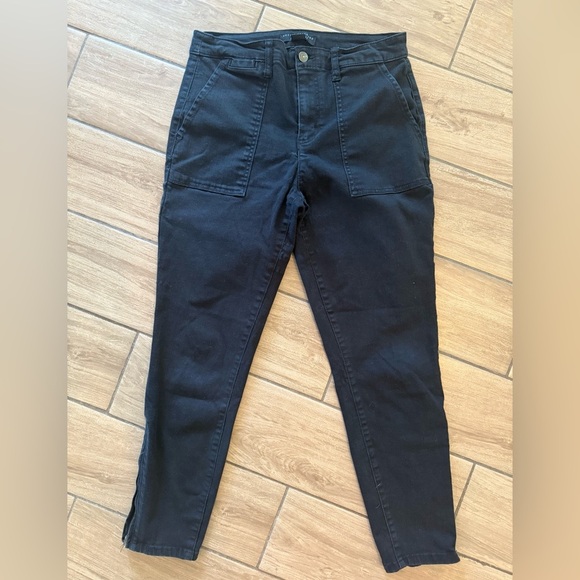 Sanctuary Black Skinny Leg Pants with zipper Accent - Picture 5 of 6